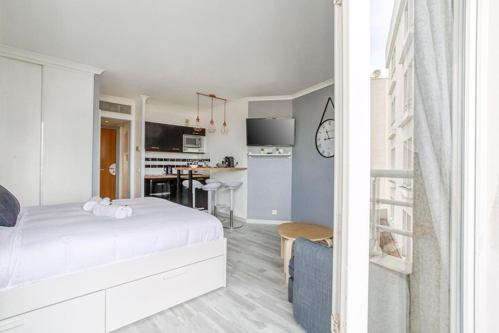 Joli Studio A Courbevoie - La Defense Ngoại thất bức ảnh